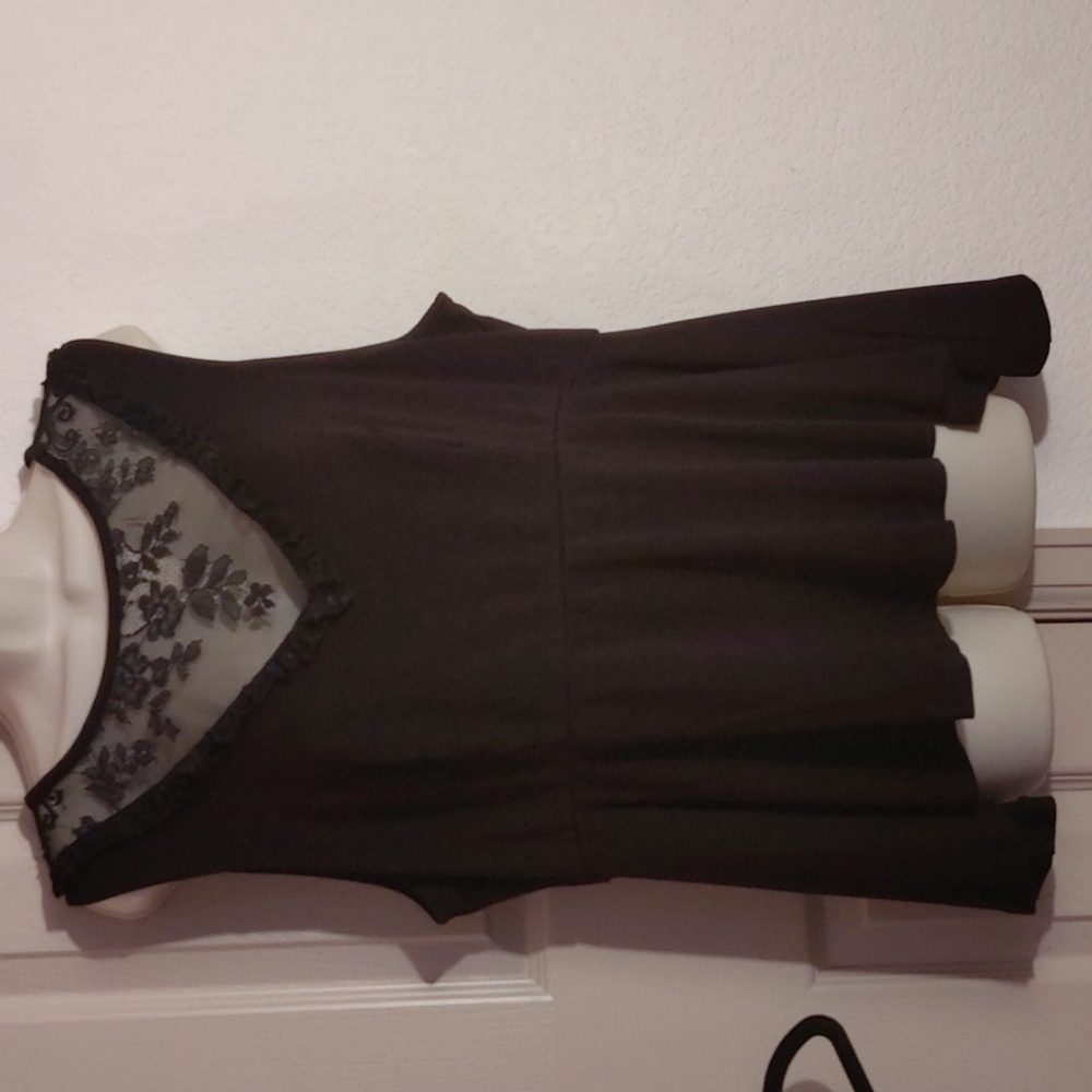 Torrid black peplum top size 1